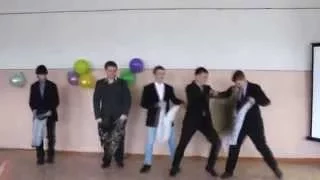 Танец мальчиков на 8 марта "Попурри"