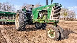 Olivers Feeling Their Oats #vintagefarm #herman #detroitdiesel