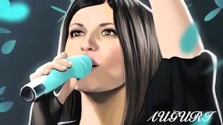 Tanti Auguri cantata da Laura Pausini.