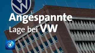 Krisensitzung in Wolfsburg: Streit über Zukunft von VW