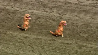 T-Rex Kids Race At Emerald Downs