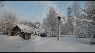 ДЕРЕВЕНСКАЯ ЖИЗНЬ. ТАЁЖНЫЙ ПОСЁЛОК. ВЫЖИТЬ В МОРОЗЫ. ДОМ В ТАЁЖНОМ ПОСЁЛКЕ. ПРИЕХАЛ В ДЕРЕВНЮ