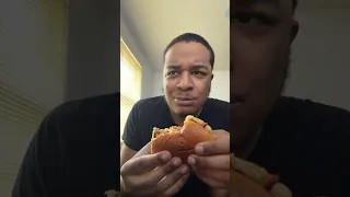 TRYING OUT THE POPEYES GOLDEN BBQ CHICKEN SANDWICH #viral #popeyes #goldenbbqchickensandwich