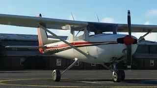 Practicing basic flying skills in the Cessna 152 in Microsoft Flight Simulator