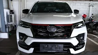 GAGAH SPORTY !!! Fitur Lengkap & Canggih | Review New Fortuner Trd Sportivo Diesel 2021