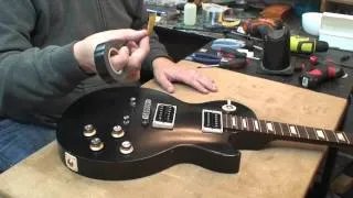 2013 Gibson Les Paul 50's Tribute: Faux Binding and Chrome PU Covers!