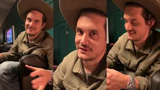 John Mayer on Tiffany Haddish Instagram Live (8/8/2020) - Trying to get the necklace knots out