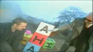 CHARTA 77 - Herrarna i sandlådan - VIDEO 1995