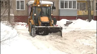 В Ярославле усилена борьба со снегом
