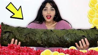 صنعت أكبر حبة ورق عنب في العالم ... 🥒| وزنها يصدم