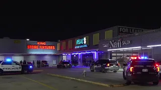 Police searching for suspects after 1 killed, 1 injured in shooting outside SW Houston hookah bar