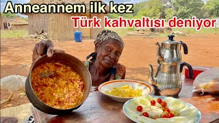 Anneanneme ilk defa Türk kahvaltısı hazırladım | Gerçek tepkisi 😂