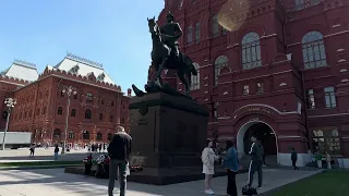 Александровский сад. Манежная площадь. Москва