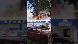 Пожар в поселке Сахновщина: горит магазин Посад