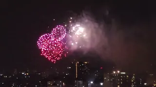 Happy New Year 2023. Sài Gòn bắn pháo hoa chào đón giao thừa và năm mới 2023