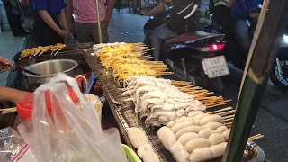 Bangkok Street Food - Petchaburi Soi 5 Food Street in Ratchathewi #streetfood #thailand #bangkok