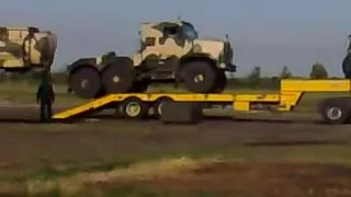 British Army Oshkosh - How not to unload them!