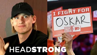 Flyers teammates honor Oskar Lindblom in warmups on Hockey Fights Cancer night