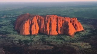 УЛУРУ с высоты 500 метров. Австралия. Видео с Дрона 4K