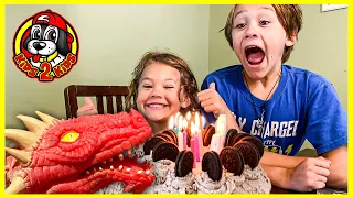 Kids Pretend 🐉 CALEB GETS A BABY DRAGON FOR HIS BIRTHDAY (GIGAPET COMES ALIVE!)