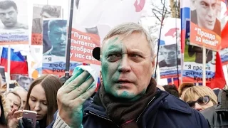 Память — Немцову, зелёнка — Касьянову