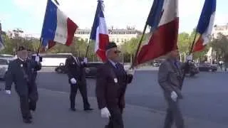 Возложение цветов к Могиле Неизвестного солдата. Париж.