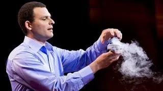 Boaz Almog "levitates" a superconductor