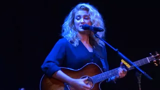 Tori Kelly - "Dear No One" and "Thinking About You" (Live in Los Angeles 12-13-17)