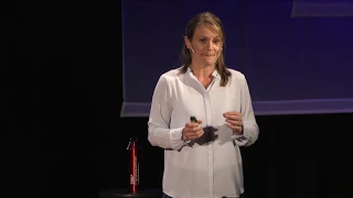 The REAL reason children fidget — and what we can do about it | Angela Hanscom | TEDxPortsmouth