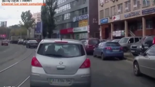 Russia Road Rage 🤬 - Dangerous - Armed Russian drivers - Weapon