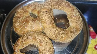 SESAME BAGEL | Made Turkish simit bagel with twist | Turkish Street food.