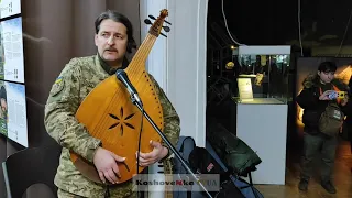 Тарас Компаніченко - пісні на виставці «Азовсталь: нові сенси»