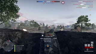 Long-range Howitzer Light Tank Destroying Heavy TANK [Battlefield 1]