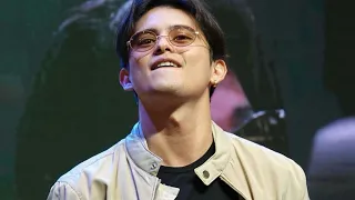 OMG! JAMES REID SINGS STAY UP AT THE MISS GRANNY MALL TOUR