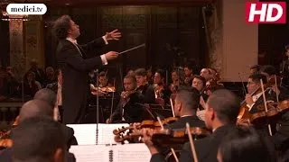 Gustavo Dudamel - Beethoven's Symphony No. 5, 1. Allegro ma non troppo