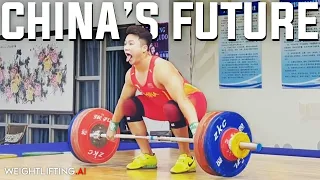 This Chinese Weightlifter Is Finally Competing
