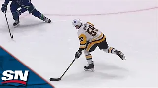 Jake Guentzel Scores Hat Trick Against Canucks All Within Second Period