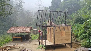 One Year of Log Cabin Building / A Girl building Her Dream House