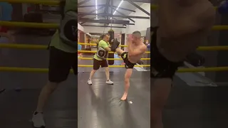 Țapu Denis Training kikcboxing