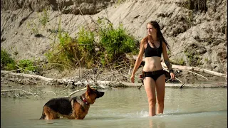 🌊☀️3 days solo primitive bushcraft with dog 🔥 Robinson Crusoe camp on the beach 🏝️