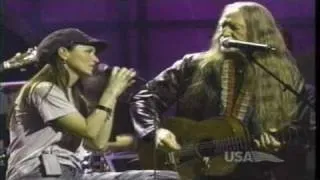 Shania Twain & Willie Nelson  ** Blue Eyes Crying In The Rain **  Live