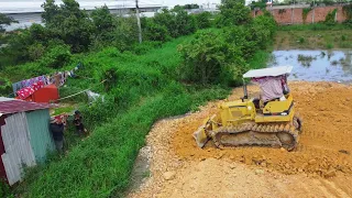 Nice Amazing New Activities! Operator Skill Mini Dozer Push Soil in The Water by Damp Truck 5T