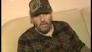 На своем концерте лидер группы "Limp Bizkit" Фред Дёрст пожал руки челябинским инвалидам