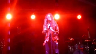 Michał Szpak - Znika Cały mrok .  Bielsko-Biała 02.05.2017