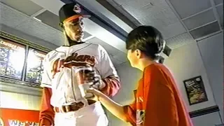 Kenny Lofton 1998 Taco Bell Commercial (Cleveland Indians)