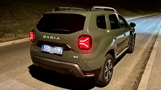 DACIA DUSTER 2023 Facelift at NIGHT - new LED lights, exterior & interior (Journey 4X4)