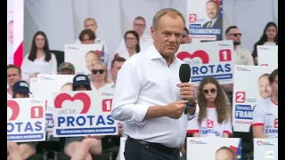 Donald Tusk w Białymstoku o planie Tarcza Wschód. Padła data