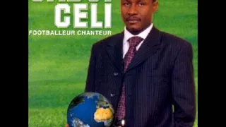 GADJI CELI (Femme De Feu - 2000) 05- Amoudjou [Jolie Femme Africaine]