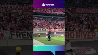 ASÍ SE VIO DESDE EL CAMPO el GOLAZO de Esequiel BARCO a RACING 🔥