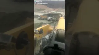 Kütahya Emet iş makinaları Hidromek & Komatsu TikTok